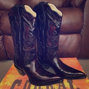 Corral Black Cherry Goat Boots